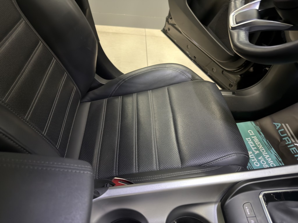 ALFA ROMEO TONALE PLUG IN HYBRID Q4 VELOCE TETTO APRIBILE